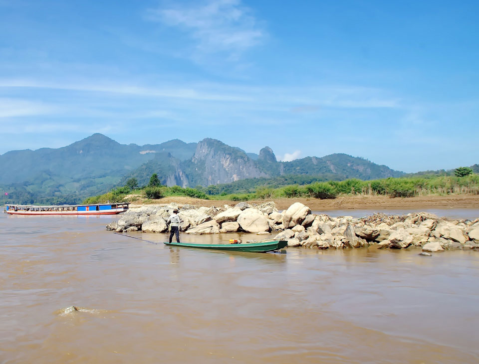 Research Program on Inequalities and Environmental Changes in the Lower Mekong River Basin (Vietnam, Cambodia, Laos, Thailand)